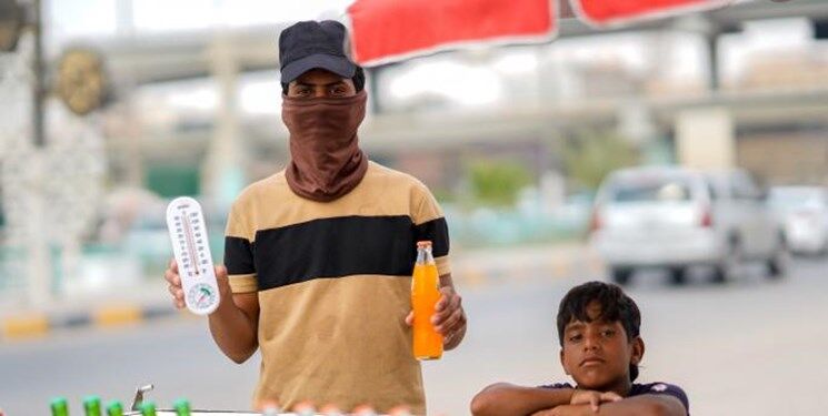 دمای بالای ۵۰ درجه در ۱۳ استان عراق به تعطیلی یا کاهش ساعات کار ادارات انجامید