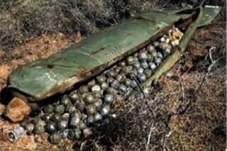 ارتش اوکراین با بمب‌های خوشه‌ای منطقه دونتسک را بمباران کرد