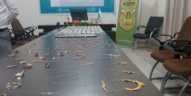 شکار دزدان غیربومی طلا  توسط پلیس کرمان/ مالباختگان برای شناسایی مراجعه کنند +عکس 