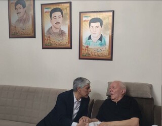 عیادت سرپرست وزارت ورزش و جوانان از خانواده «شهیدان پورزند»