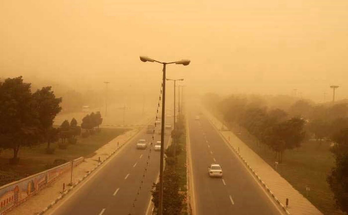 تداوم گردوخاک و کاهش کیفیت هوا در شرق کشور ادامه دارد