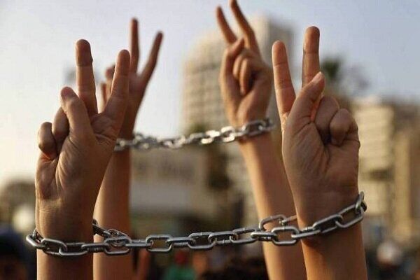 اعتصاب بیش از ۱۰۰۰ اسیر فلسطینی/ حمله شهرک‌نشینان مسلح به بیت‌لحم