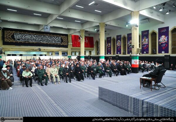 بیانات رهبر انقلاب در دیدار اعضای ستاد برگزاری کنگره ملی شهدای استان اردبیل منتشر شد