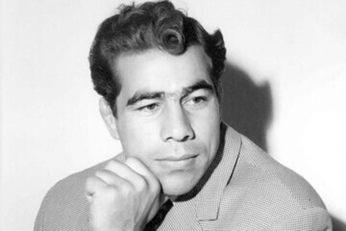 تصویری زیر خاکی از جهان پهلوان تختی در بین الحرمین+ عکس