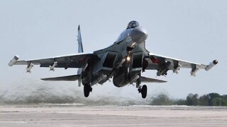 نزدیک شدن خطرناک پهپاد آمریکایی به جنگنده روسیه در آسمان سوریه