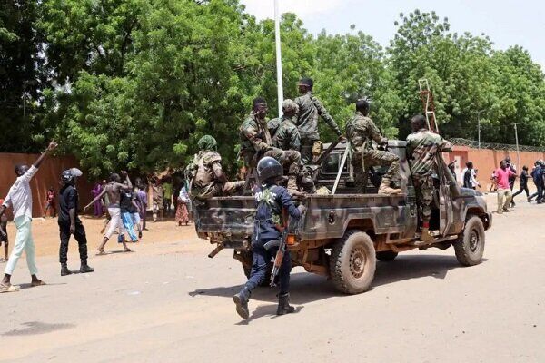 حمله نظامی به نیجر/ آیا نیجریه توان رهبری جنگ را دارد؟