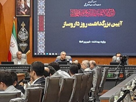 وزیر بهداشت: بسیاری از کشورهای دنیا داروی ایرانی می خواهند