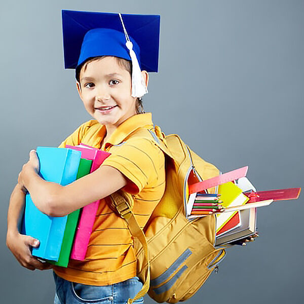 مهاجرت دانش‌آموزان دلایل متعددی دارد/ باید بر مسئله هویت و حب به وطن کار شود