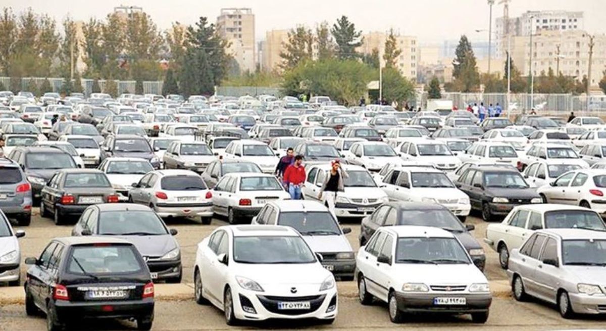 وضعیت بازار خودرو پنجشنبه ۹شهریورماه / ریزش قیمت شاهین، دنا و تارا رکورد زد