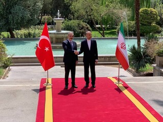 آغاز گفتگوهای سطح بالای وزیر خارجه ترکیه در تهران
