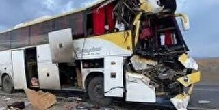 ۳ کشته و ۲۳ مصدوم در واژگونی اتوبوس در فارس
