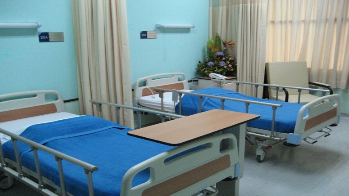 راه اندازی ۶۰ هزار تخت بیمارستانی در کشور