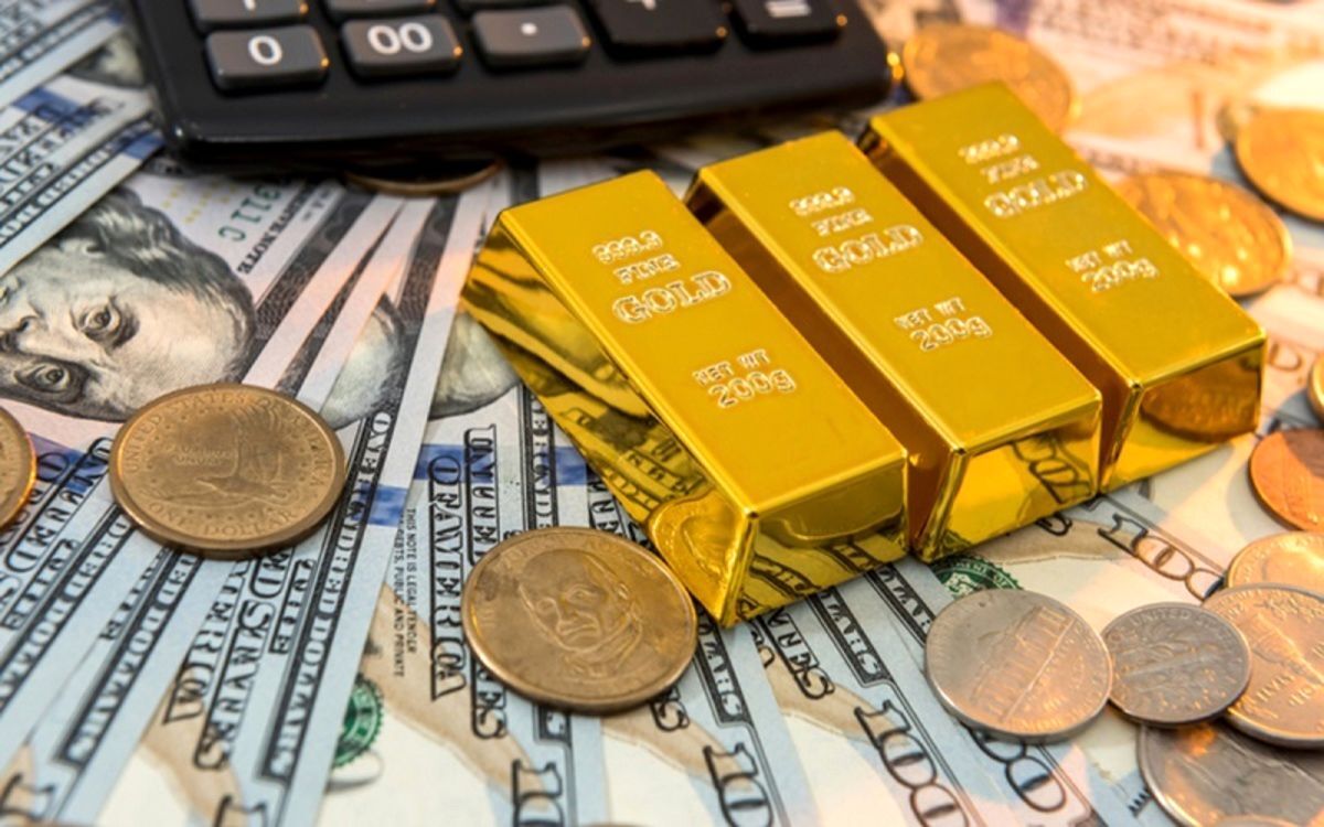 کاهش ارزش دلار و طلای جهانی