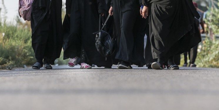 نشستی برای «تجربه‌ پیاده‌روی زنان در اربعین»