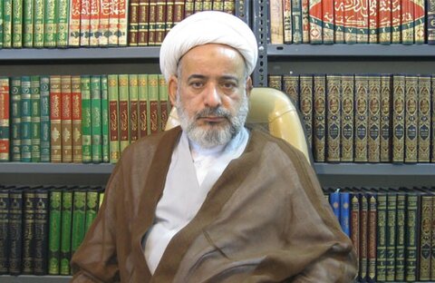 بر بال ملائک از مدینه تا مشهد/ توصیف پیامبر اکرم(ص) در کلام امام رضا(ع)