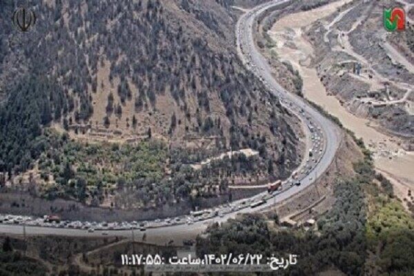 حجم سنگین ترافیک در محورهای ورودی‌ گیلان/ ورود ۹۵۰۰۰ خودرو به استان 