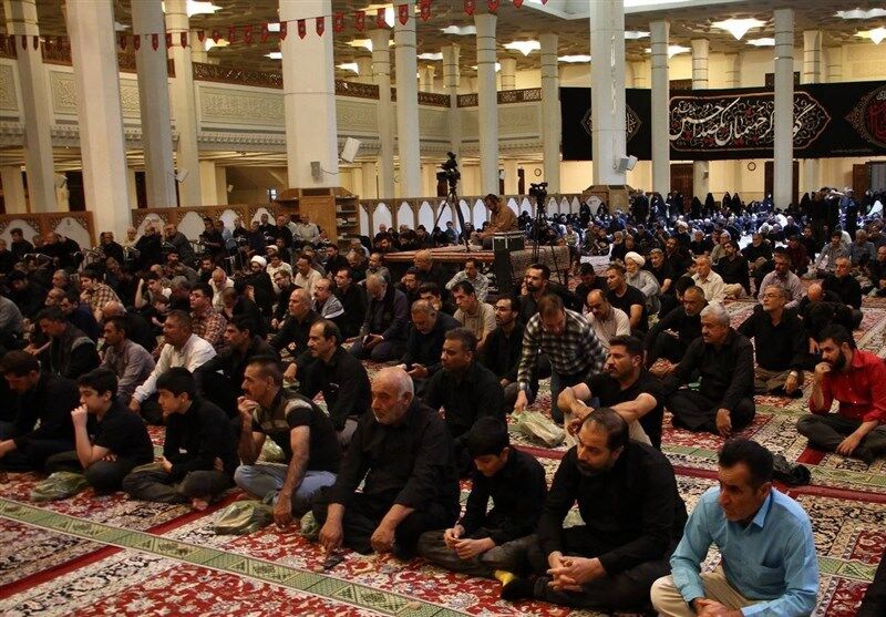 حرم شاهچراغ در سالروز شهادت شاه خراسان به سوگ نشست + تصاویر