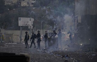 ۳۰ فلسطینی در حمله نظامیان صهیونیست زخمی شدند