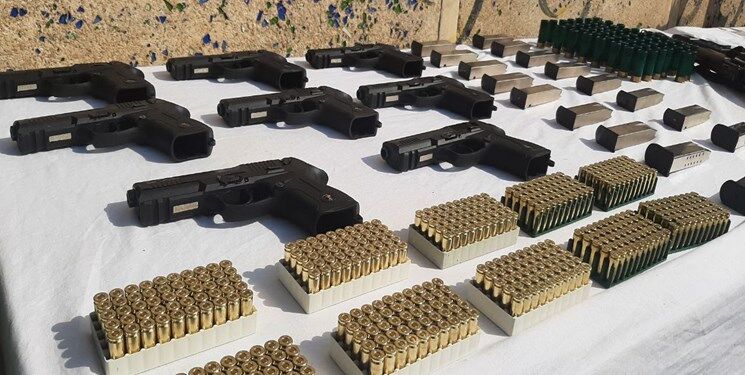 متلاشی شدن یک باند قاچاق اسلحه در پاوه