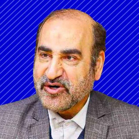 رهبر شهید، جوانان را سرمایه‌ اصلی آینده کشور می‌دانستند / رهبر شهید با صبوری به نقدهای تند جوانان گوش می‌دادند