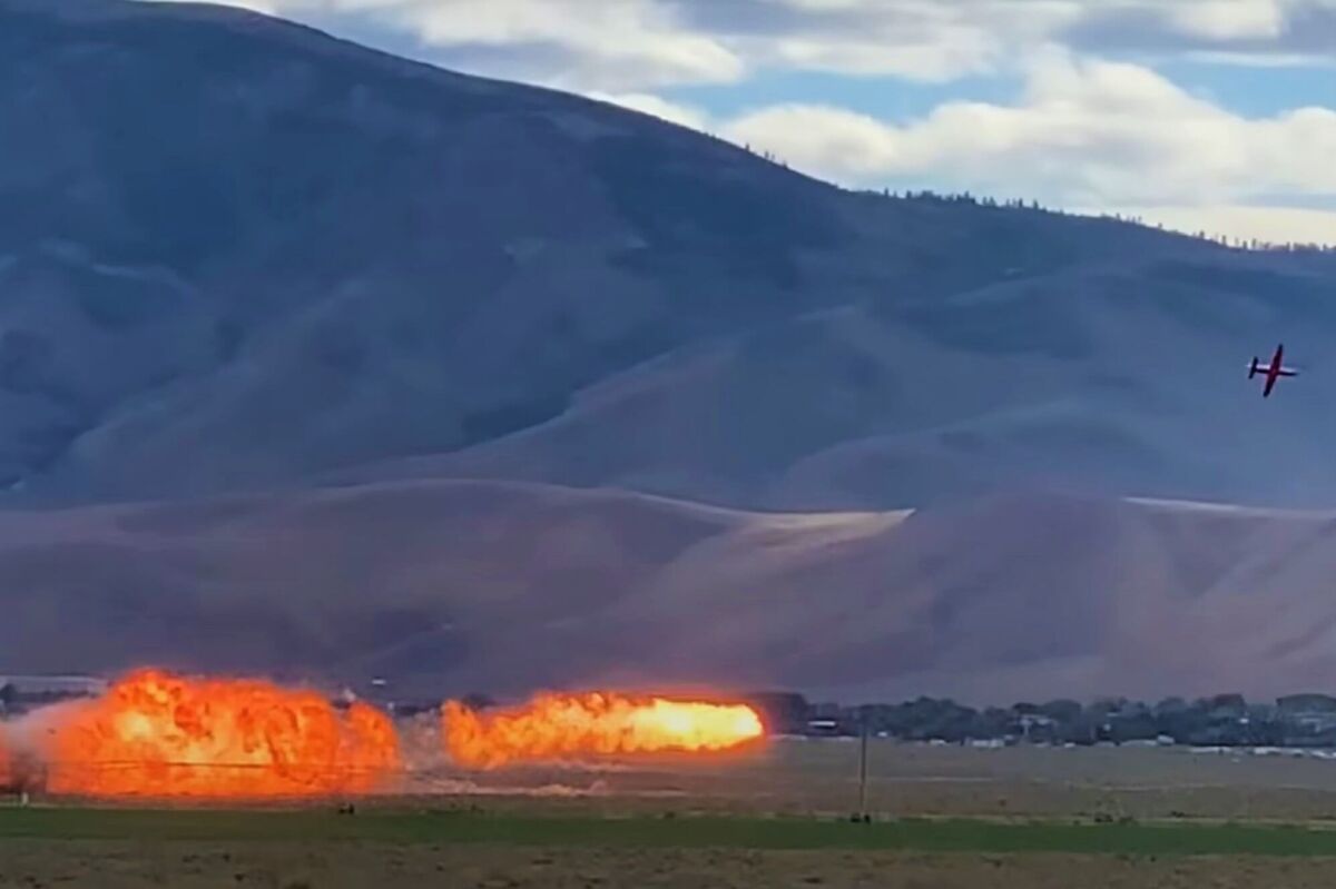 برخورد هواپیماهای آمریکایی باهم دیگر و کشته شدن ۲ خلبان