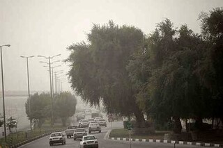 وزش باد و بروز گرد و خاک در نوار شرقی خراسان ادامه دارد/ پیش‌بینی بارش‌های پراکنده باران