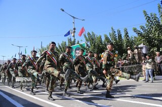 رژه اقتدار نیروهای مسلح در بجنورد برگزار شد
