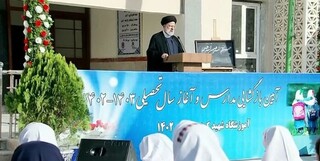رئیسی: دانش‌آموزان از نگاه خود راوی پیشرفت‌های کشور باشند