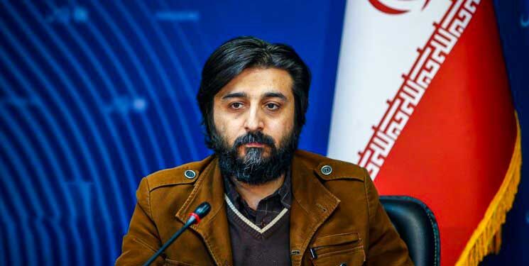 انتقاد محمدمهدی سیار/ قدم‌زدن در تهران دوستداران زبان فارسی را شکنجه می‌کند 