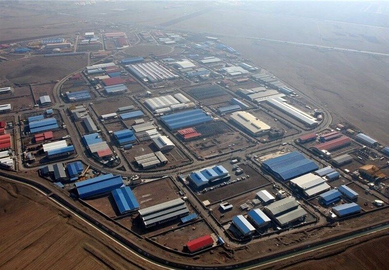 صدور مجوز احداث ۵ شهرک صنعتی تخصصی خورشیدی در ‌کرمان 