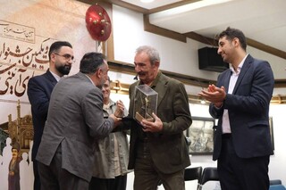 مرکز تئاتر ایرانی راه‌اندازی می‌شود/ تجلیل از بیوک میرزایی در اختتامیه «رادیوتئاتر»