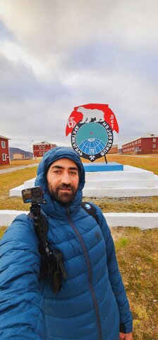 درباره موتورسوار مشهدی که سه ماه است با موتور سفر میکند / از محله گاز مشهد تا قطب شمال