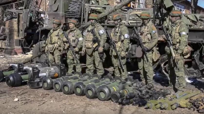 گفت و گو با مهدی خانعلی زاده درباره اظهارات جنجالی وزیر دفاع انگلیس؛ تلاش لندن بر لاپوشالی اختلافات در اردوگاه اروپایی