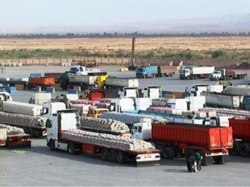 یک میلیون و ۴۶۵ هزار تن کالا از مرز مهران صادر شد