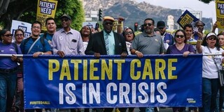 اعتصاب ۷۵ هزار کارمند بخش بهداشت آمریکا برای افزایش حقوق