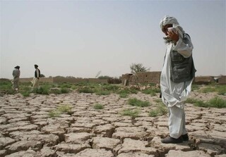 تغییرات اقلیمی سبب فقیرتر شدن اراضی کشور شده است/ تامین آب دچارمشکل می‌شود