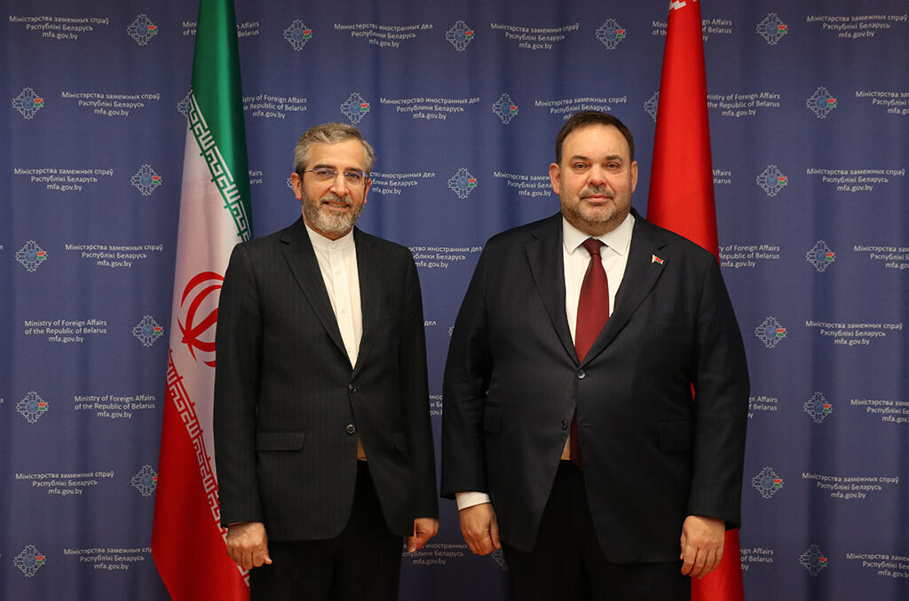 معاونان وزیران امورخارجه ایران و بلاروس بر تقویت همکاری‌ها در عرصه بین‌المللی تأکید کردند