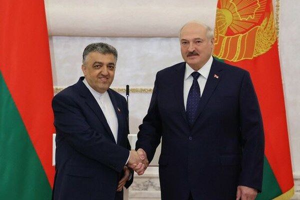 باقری در مینسک و درخواست بلاروس برای استفاده از تجربیات ایران در مقابله با تحریمها