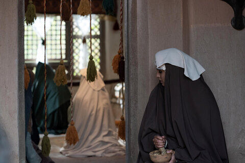 فیلمی درباره سفر بانوی کریمه از مدینه به قم