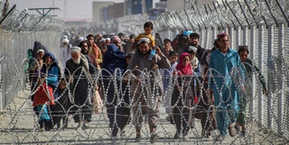  پشت سیم خاردارها؛ به‌دنبال جایی برای زندگی.../نگاهی به بحران پناهندگی در جهان 