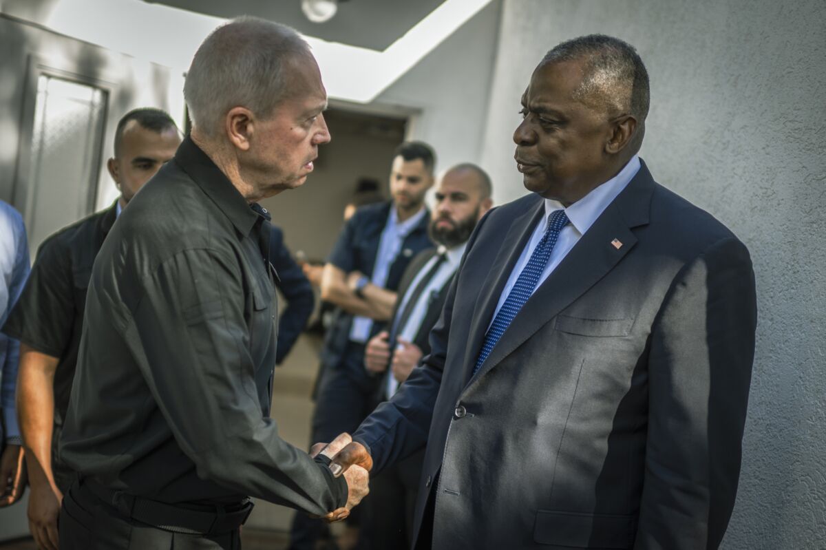 ترافیک پروازهای تسلیحاتی آمریکا برای تجهیز ارتش رژیم صهیونیستی