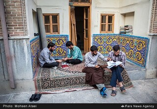 امام جمعه میانه بیان کرد: حجره، فرصتی طلایی برای خودسازی است