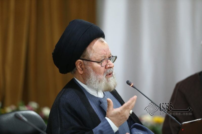 آیت الله حسینی قزوینی: آیت الله بروجردی «تقریب» را برای اعتلای شیعه می خواست