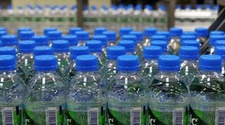 نکات ضروری نوشیدن آب سالم در مسیر پیاده‌روی اربعین