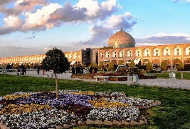 تجربه نخستین روز هوای پاک پاییزی در اصفهان
