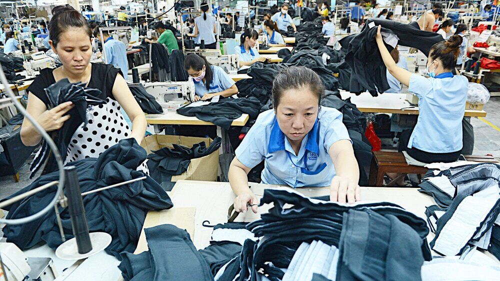 قطب تولید پوشاک جهانی روسفید شد