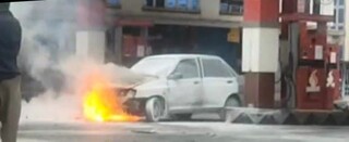 مهار آتش‌سوزی یک پراید داخل پمپ بنزین در مشهد