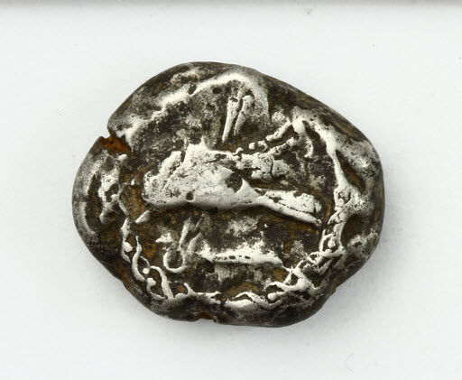 از سوی محمد کهیل قدوح واقف لبنانی صورت گرفت: اهدای سکه ای با قدمت ۲۳۰۰ سال به گنجینه سکه موزه رضوی 