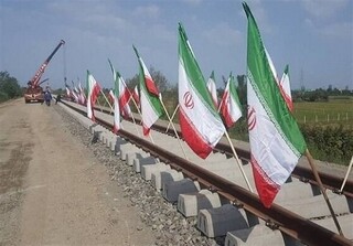 راه‌آهن همدان ـ سنندج رسماً بهره‌برداری شد/ صوت قطار پس از ۱۹ سال در کردستان به صدا درآمد
