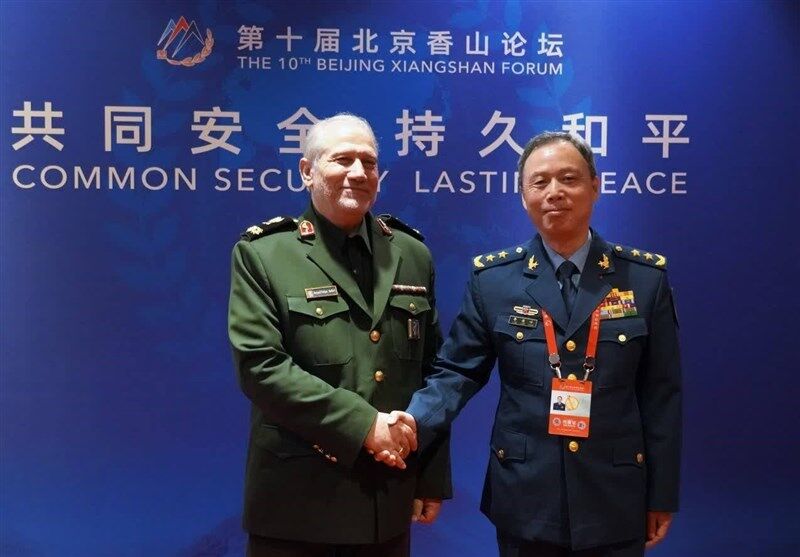 دیدار سرلشکر صفوی با معاون ستاد ارتش چین